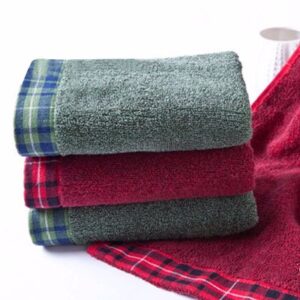 Checked Border Towels Manufacturer
