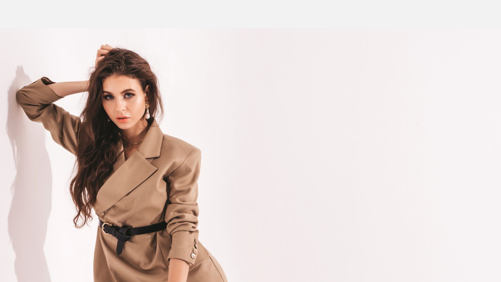 bulk clothing suppliers Canada