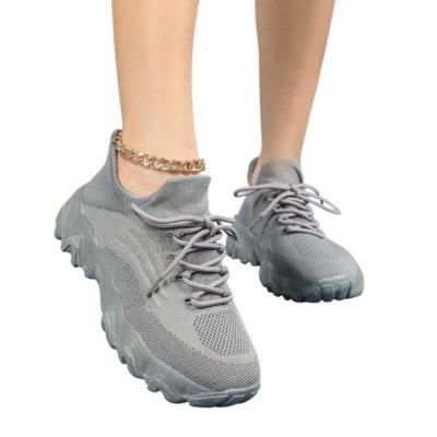running sneakers in wholesale